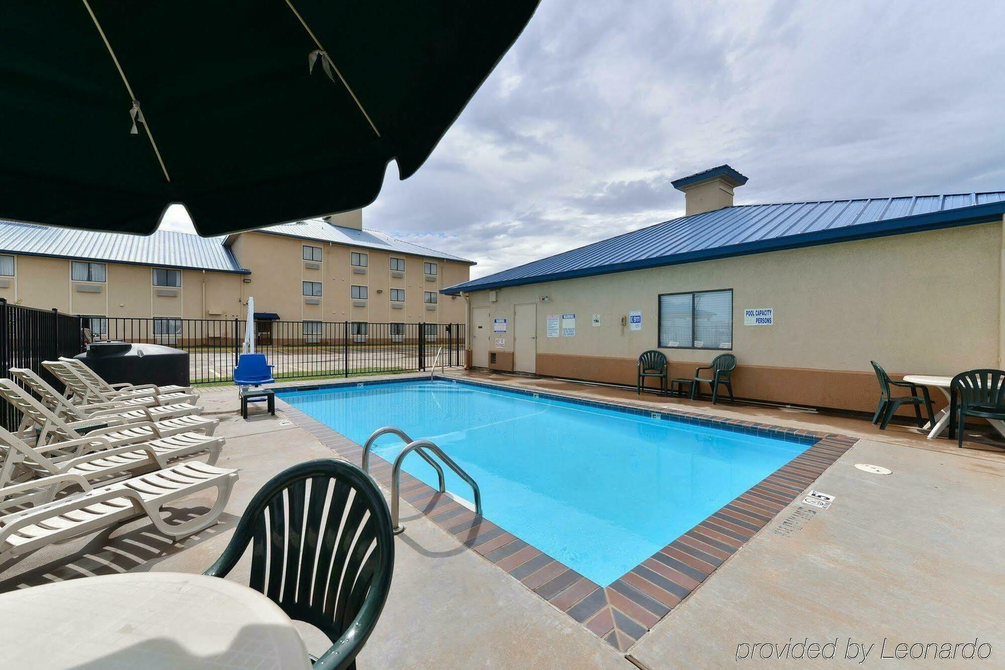 Executive Inn And Suites Wichita Falls Exteriér fotografie